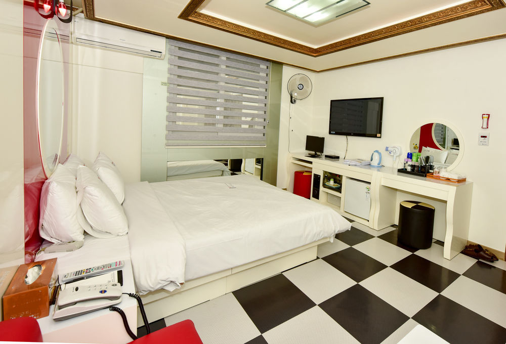 Gwangju Queen Hotel Gwangju Metropolitan City Exteriör bild