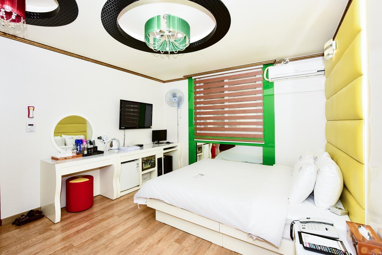 Gwangju Queen Hotel Gwangju Metropolitan City Exteriör bild